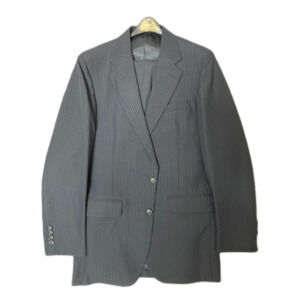 Stafford navy pinstripe suit 37R